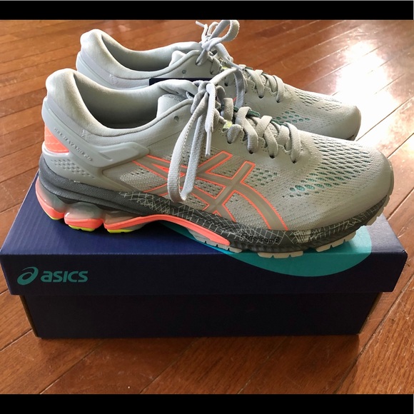 asics womens running shoes size 8